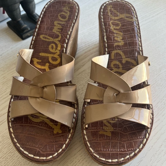 Sam Edelman Tan Patent Leather Mules - Picture 1 of 5